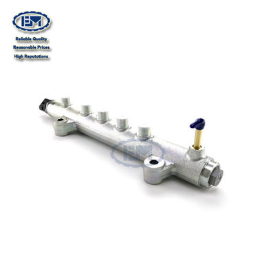 Excavatrice Part, Assy commun de KOBELCO de rail de SK130-8 SK140-8 SK135SR-2E MITSUBISHI D04FR